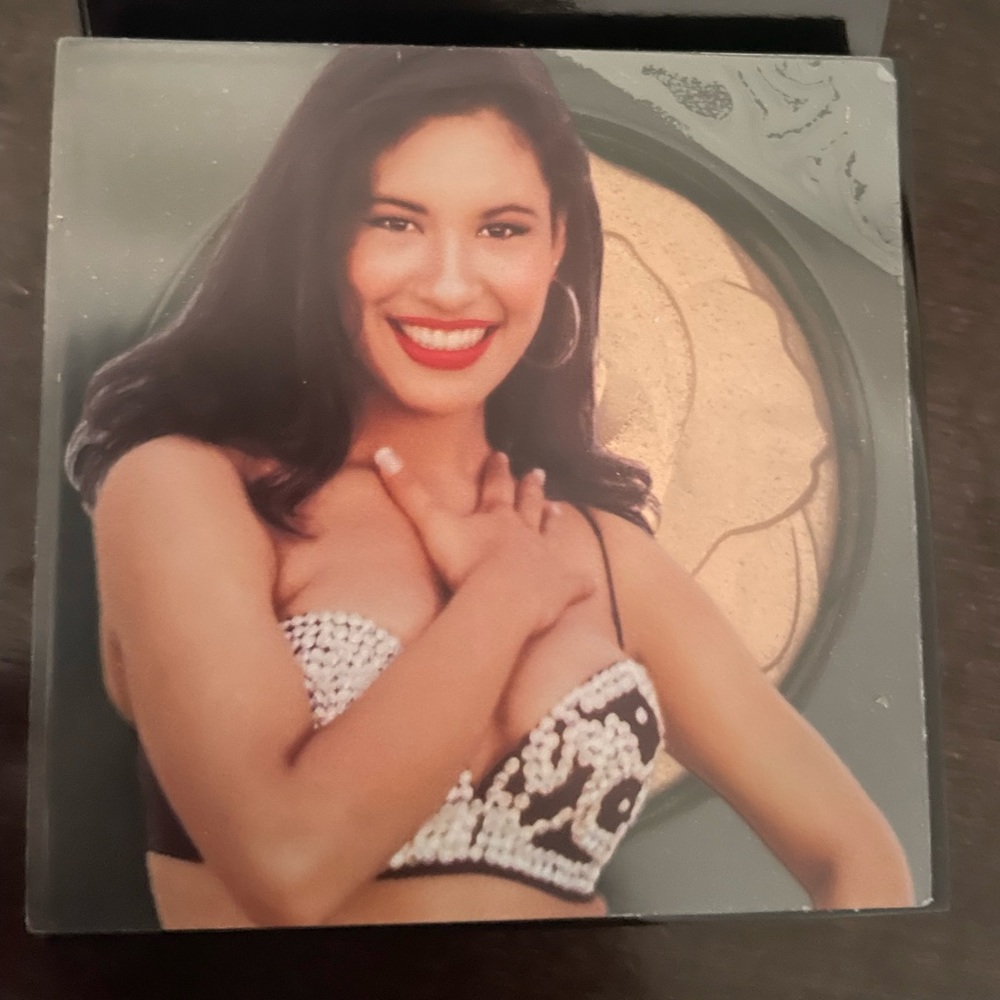 Mac Selena
